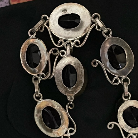 Fashionable Red Garnet Necklace - Picture 5 of 10